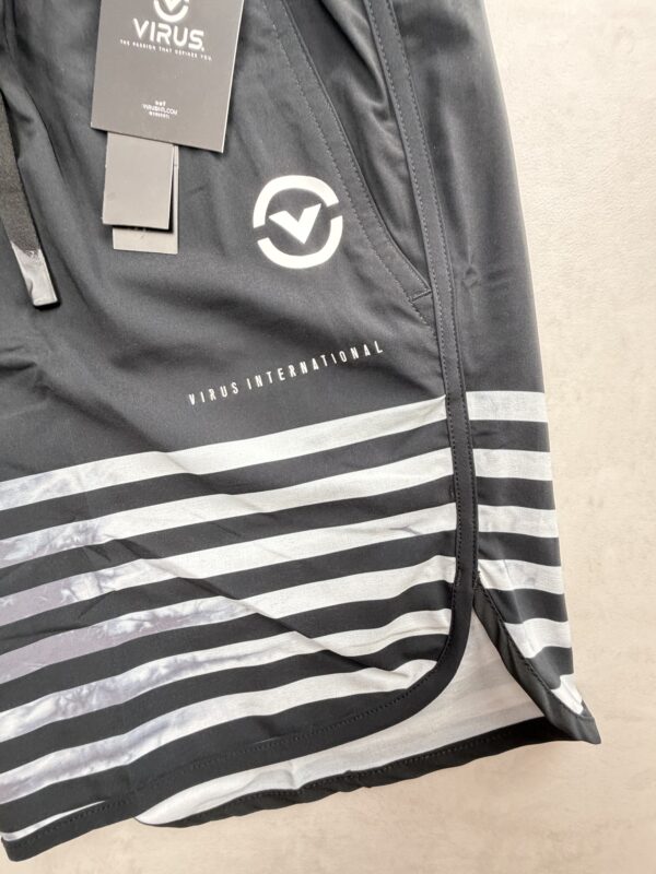 Virus International Short Evo 2 AirFlex noir rayé S