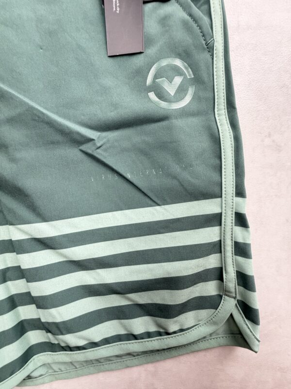 Virus Evo 2 Shorts sport AirFlex vert sauge M neuf