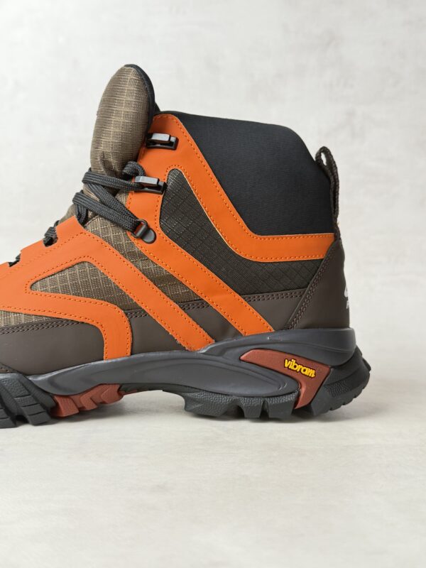 Chaussures randonnée RevolutionRace EU43 US10.5 UK9.5 homme