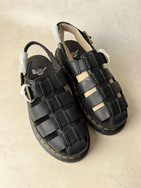 Dr Martens sandales Wrenlie noires cuir 38