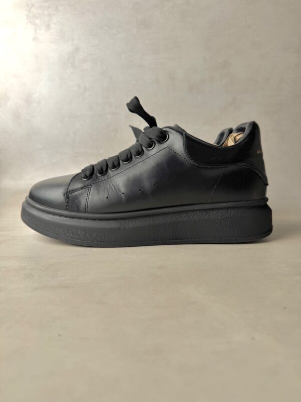Alexander McQueen Baskets Oversized noires cuir taille 42