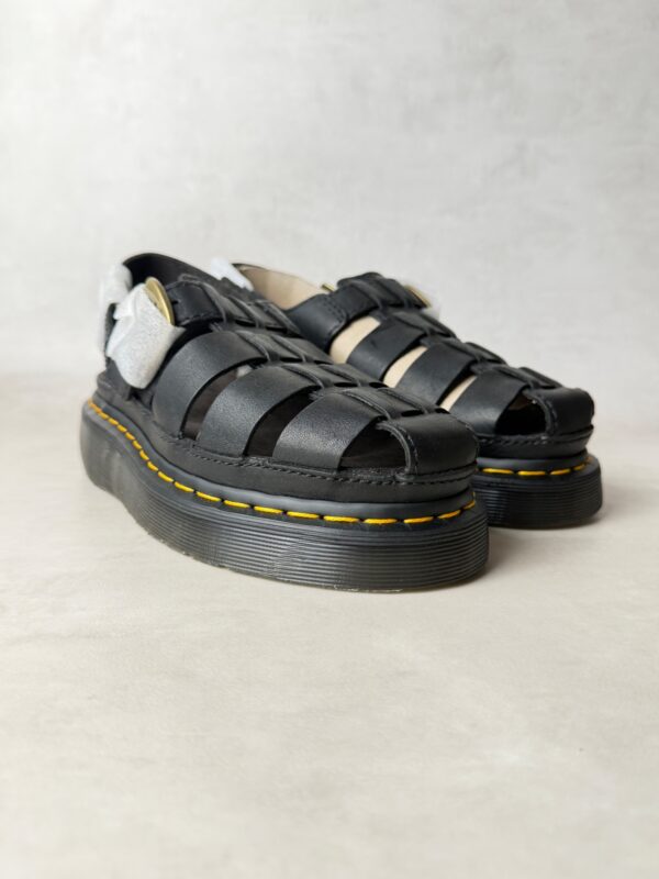 Dr Martens sandales Wrenlie noires cuir 38