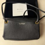 Le Tanneur sac bandoulière cuir noir sans couture