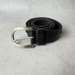 Ceinture Levi's cuir noir cloutée taille 95