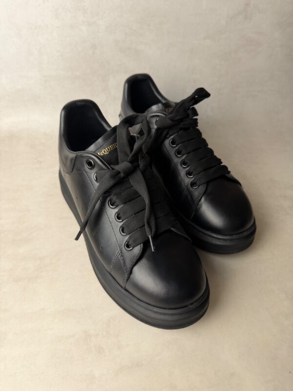 Alexander McQueen Baskets Oversized noires cuir taille 42