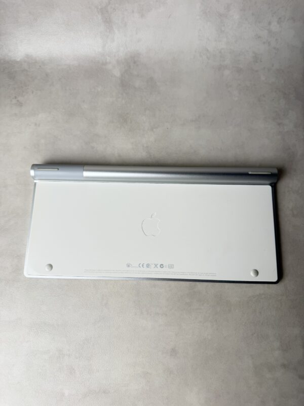 Clavier Apple Magic Keyboard blanc AZERTY sans fil Bluetooth A1255