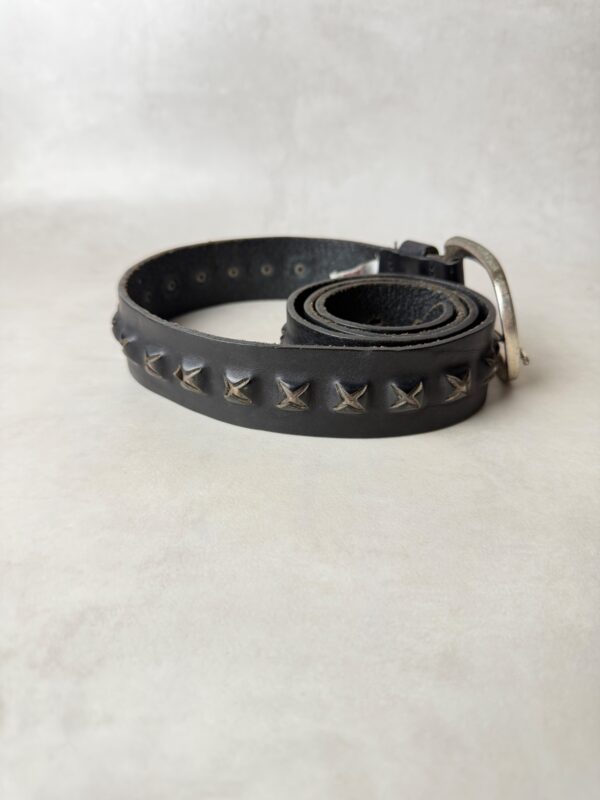 Ceinture Levi's cuir noir cloutée taille 95