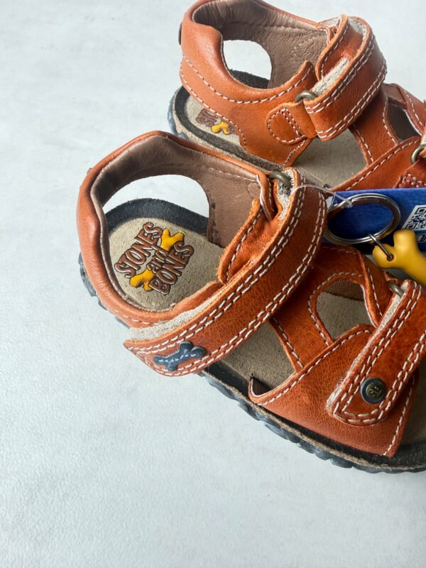 Stones and Bones sandales cuir cognac 26