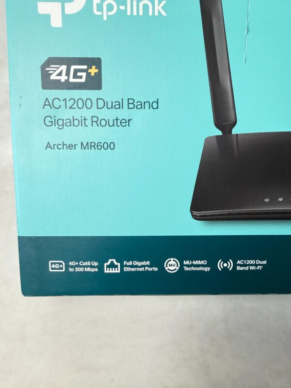 Routeur 4G TP-Link Archer MR600 noir — vue 3