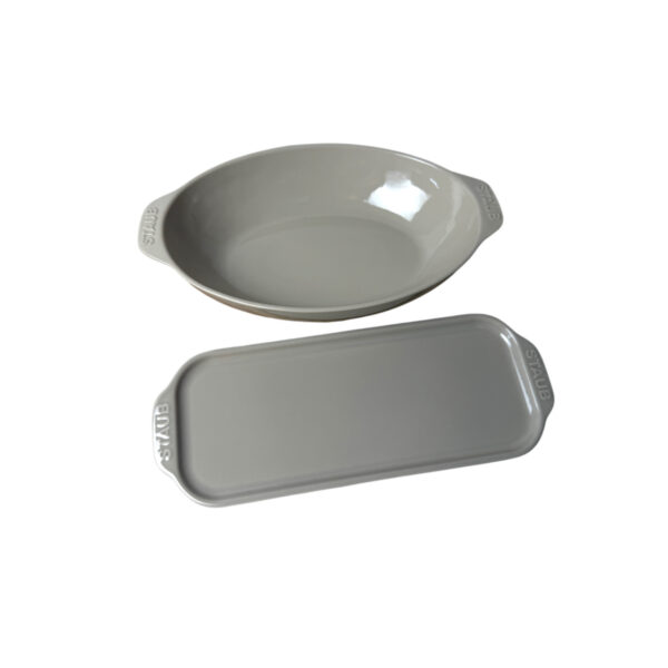 Lot de 2 plats à four Staub gris taupe taille TU