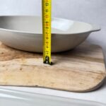 Lot de 2 plats à four Staub gris taupe taille TU — vue 6