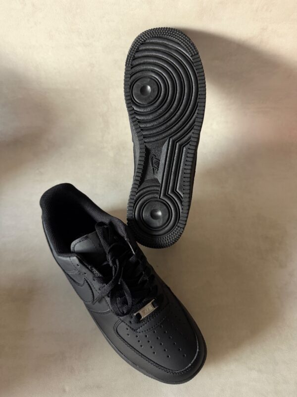 Baskets basses Nike Air Force 1 '07 homme noir taille 44 — vue 6