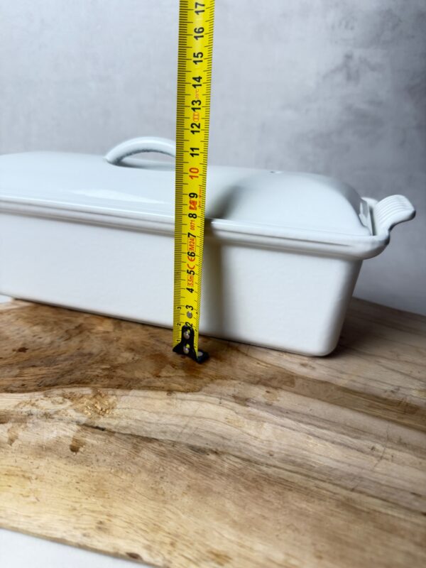 Terrine rectangulaire à couvercle Le Creuset blanc taille 28 — vue 15