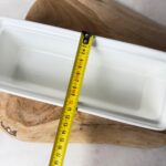 Terrine rectangulaire à couvercle Le Creuset blanc taille 28 — vue 13