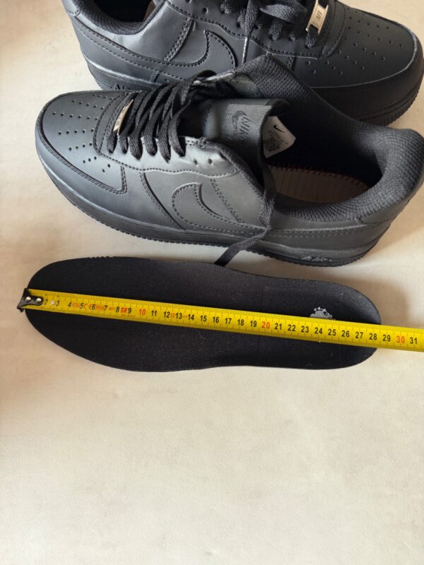 Baskets basses Nike Air Force 1 '07 homme noir taille 44 — vue 8