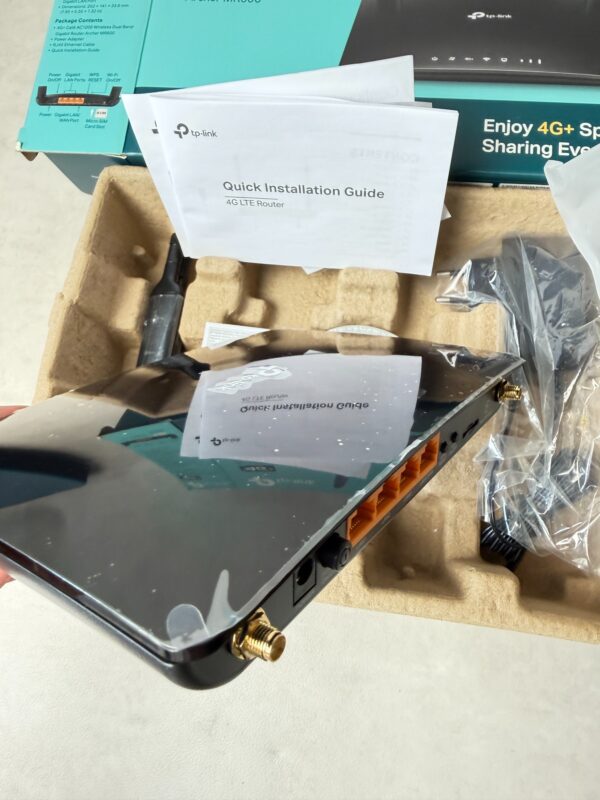 Routeur 4G TP-Link Archer MR600 noir — vue 7
