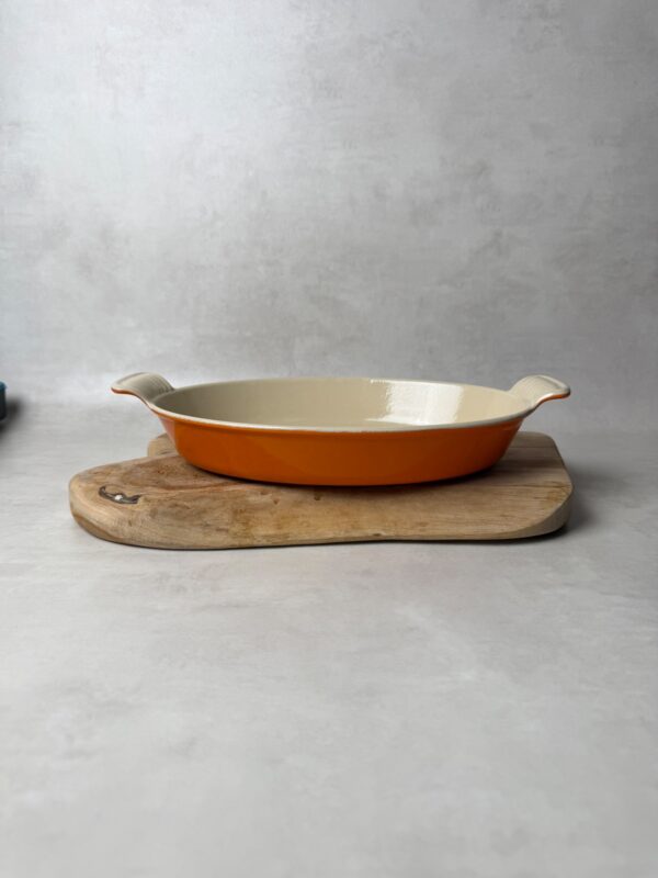 Plat à gratin ovale Le Creuset orange taille 28 — vue 2