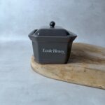 Terrine avec couvercle Emile Henry gris anthracite — vue 3