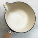 Lot de 3 casseroles avec couvercles Le Creuset la mama marron taille 14, 16 et 18 cm — vue 12