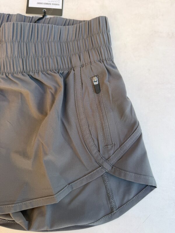 Short de running Barbell Sunrise Runner Short femme gris charbon taille XXS — vue 7