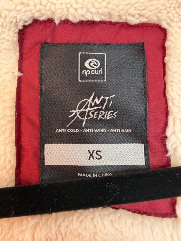 Veste matelassée à capuche Rip Curl Anoeta Quilted femme rouge foncé taille XS — vue 8