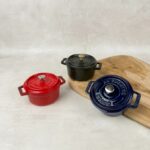 Lot de 3 mini cocottes avec couvercles Staub multicolore taille 10 cm — vue 2