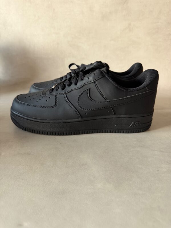 Baskets basses Nike Air Force 1 '07 homme noir taille 44 — vue 4