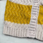 Gilet en maille bébé Aymara beige/jaune moutarde taille 2 ans — vue 7