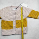 Gilet en maille bébé Aymara beige/jaune moutarde taille 2 ans — vue 11