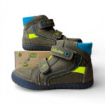 Chaussures montantes enfant kaki taille 30 — vue 2